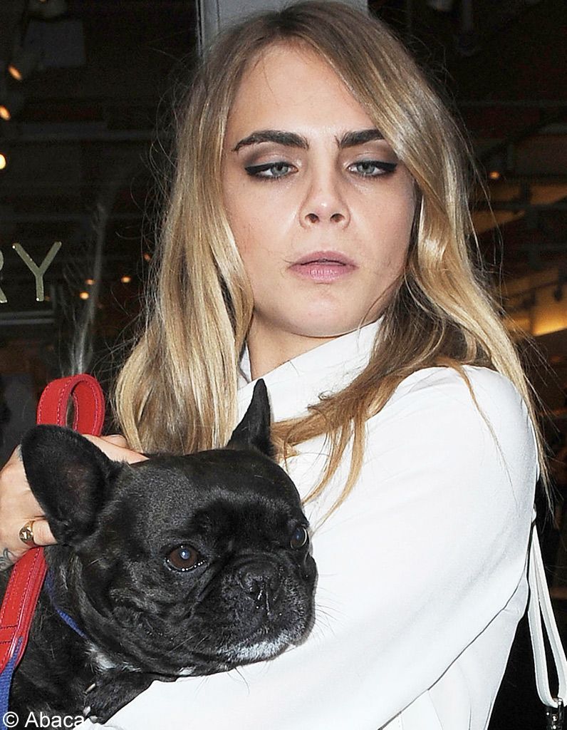 Cara Delevingne On La Pr F Re Brune Ou Blonde Elle