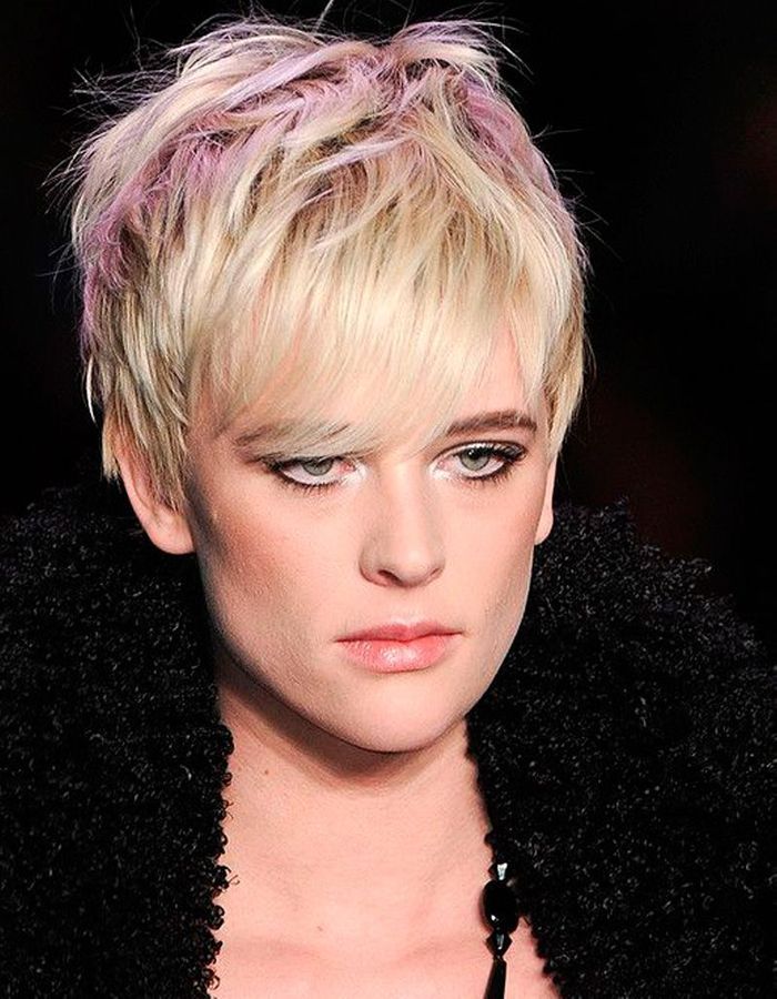 Modele Coiffure Courte Hiver 2016 Les Plus Belles Coupes Courtes De Pinterest Elle Modele Coiffure Courte Coiffure Courte Modele Coiffure