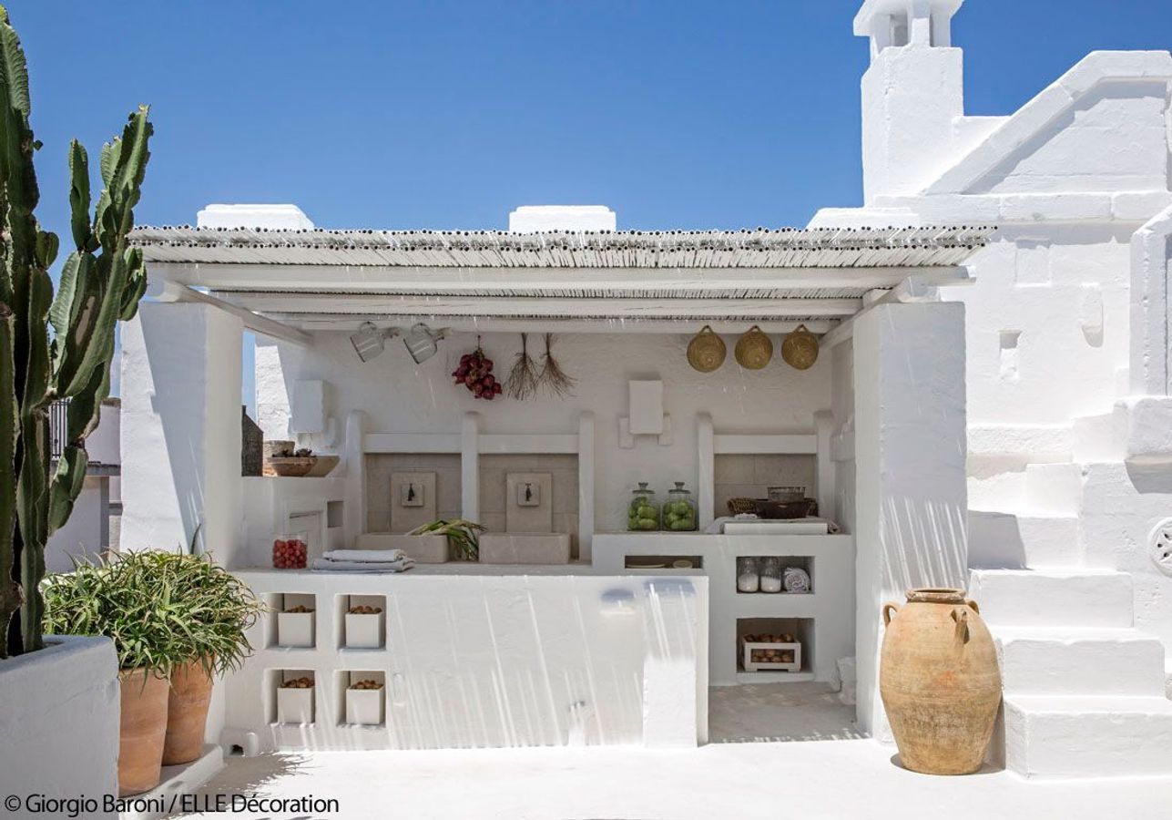 Une terrasse esprit paillotte