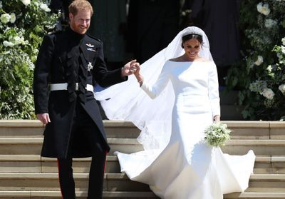 Clare Waight Keller se confie sur la création de la robe de mariée de Meghan Markle : « le Prince Harry m'a remerciée »