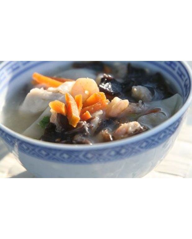 Soupe asiatique de poisson pour 4 personnes Recettes Elle à Table