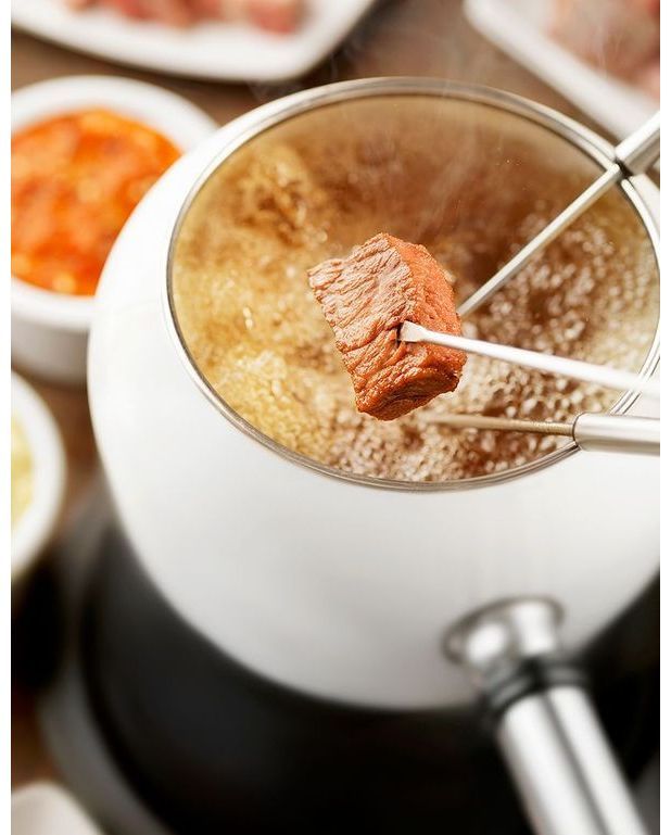 Fondue bourguignonne pour 6 personnes Recettes Elle à Table