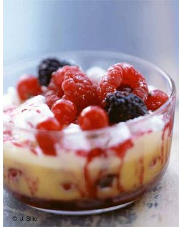 Sabayon froid aux fruits rouges pour 6 personnes Recettes Elle à Table