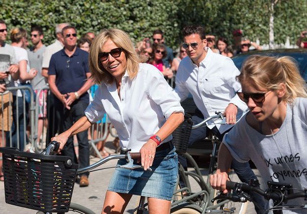 Brigitte Macron : moment de tendre complicité avec sa ...