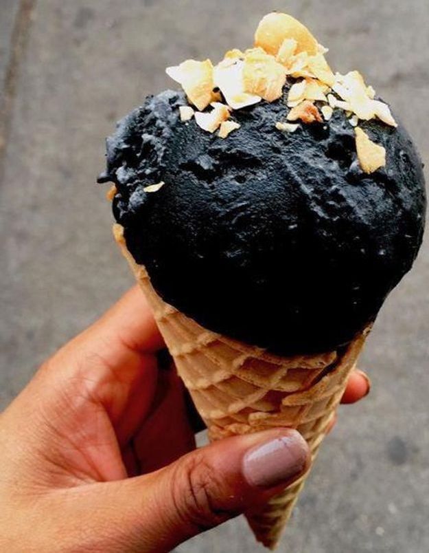 Glace noire pourquoi on va toutes craquer sur la glace noire ? Elle