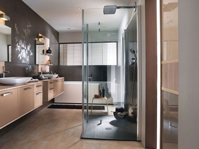 Succombez à la tendance des douches à l'italienne elle décoration Douche ouverte vintage