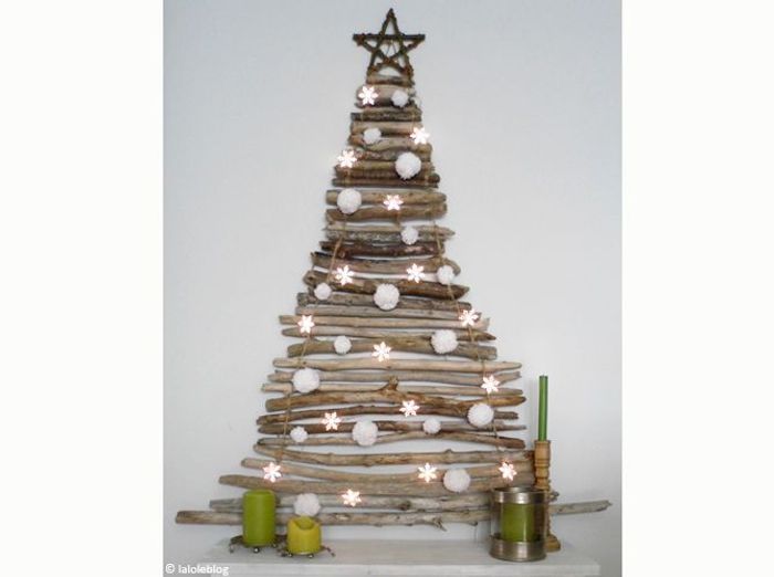 Un Faux Sapin De Noël Pour Une Déco Originale Elle Décoration Sapindenoeloriginalenboisflotte