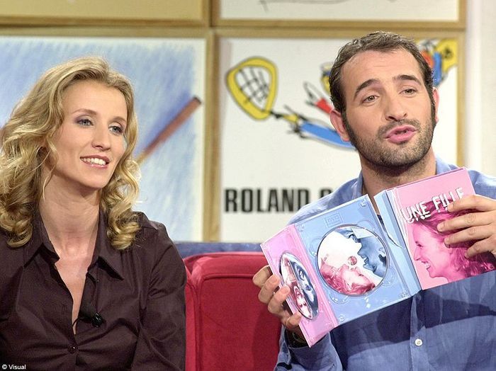 Un gars une fille - la 1ere rencontre de chouchou et loulou