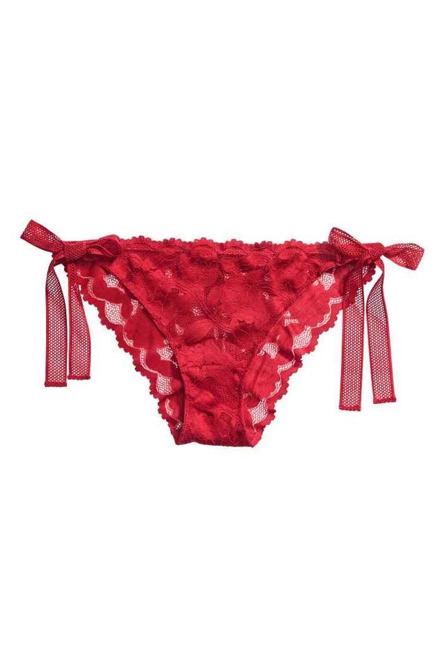 Lingerie rouge sélection de sous vêtements rouges Elle