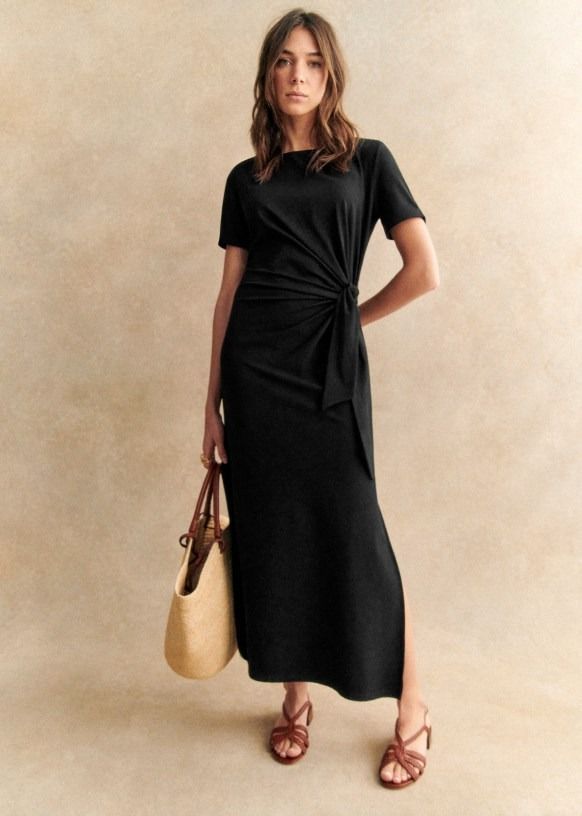 Voici la robe Sezane la plus vendue du moment Elle