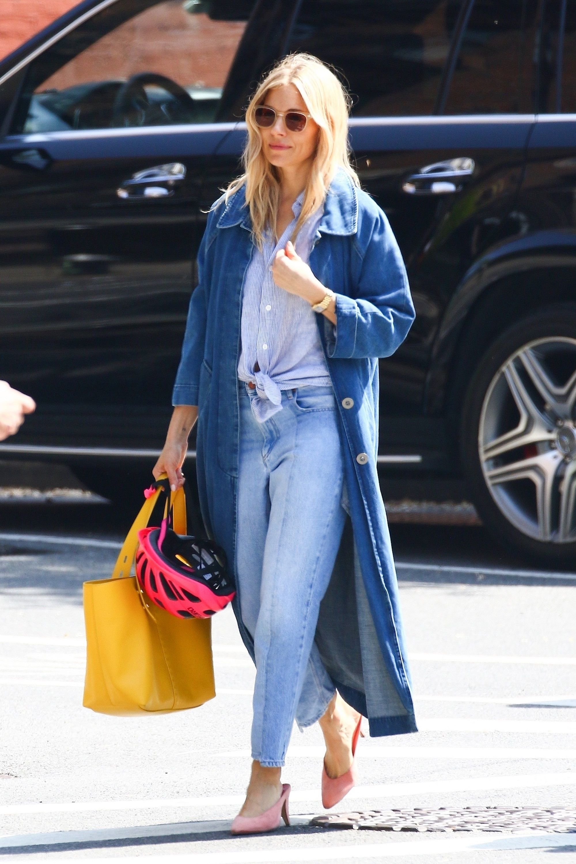 Mais pourquoi Sienna Miller estelle toujours aussi stylée ? Elle