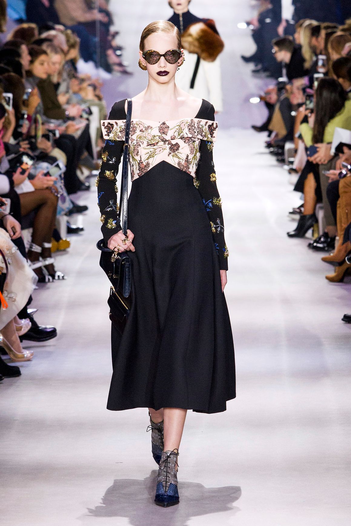 we want a dress with bare shoulders!