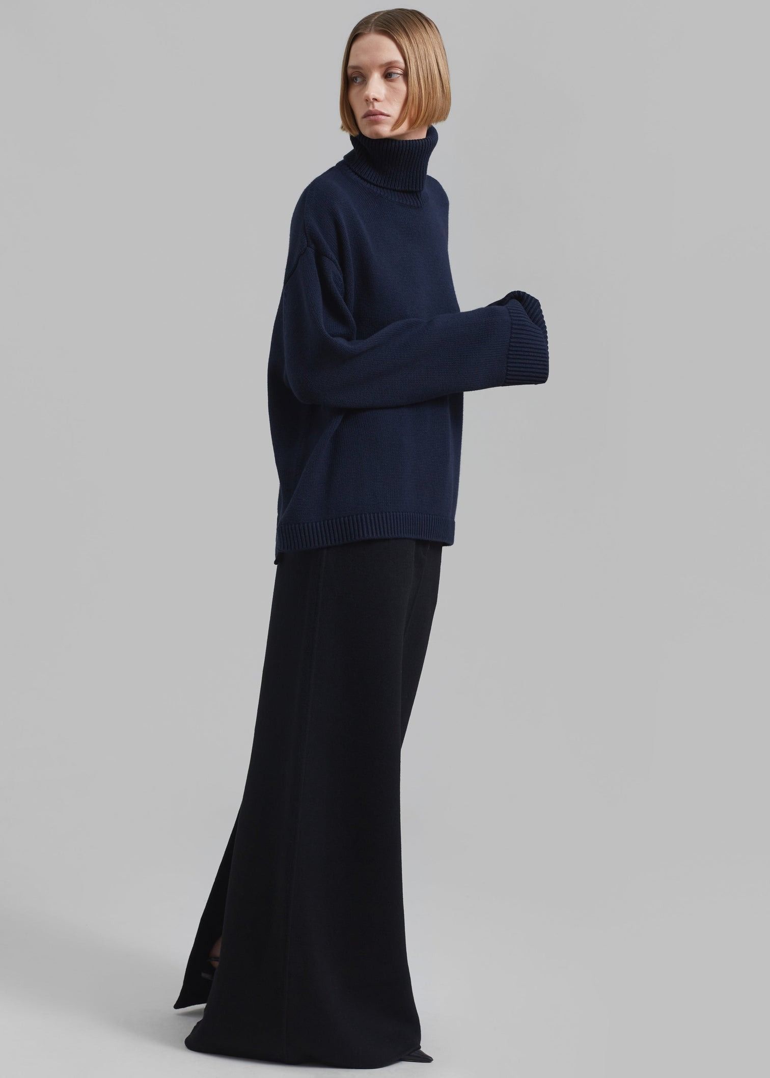 MALVO-LONG-WOOL-PENCIL-SKIRT-BLA (1)