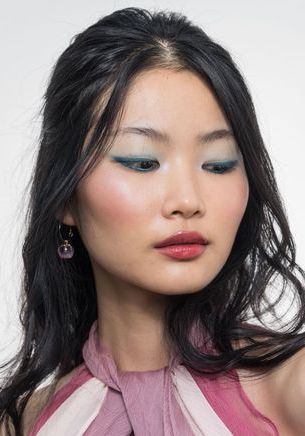 Peau moins ferme après l’été : 3 techniques pour relancer le collagène