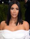 On connaît désormais l’astuce pour avoir les cheveux soyeux de Kim Kardashian