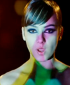 Vidéo: Alizée revient en femme fatale avec un clip electro !