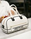 Avec son nouvel it-bag, Dior signe le retour du sac bowling