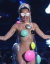 Miley Cyrus va jouer un concert entièrement nue