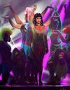 Le look du jour : Katy Perry en Cléopâtre aux Brit Awards 2014 
