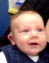 Un bébé sourd entend pour la première fois et émeut le Web