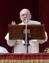 Le pape François rend hommage aux enfants otages 