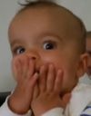 Présidentielle : la réaction de ce bébé choqué face aux résultats fait le tour du Web