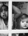 #Prêtàliker : l’adorable complicité de deux sœurs photographiées par leur mère