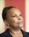 Victime d’insultes racistes, Christiane Taubira répond