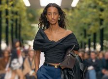 L’œil de la styliste : mon mode d’emploi anti-gnangnan pour adopter les nœuds après 35 ans