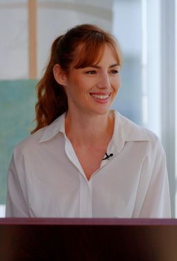Naturisme, illustrations érotiques, Beaux Arts : Louise Bourgoin se confie dans notre nouveau podcast, Croque Monsieur