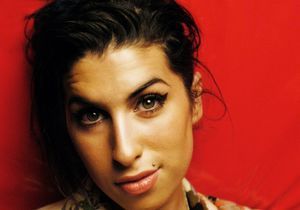 Un visage, une époque : Amy Winehouse, la pin-up trash