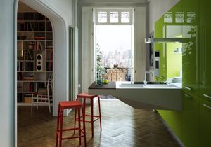 Une cuisine colorée pour un intérieur qui change !