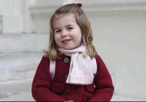 A 2 ans, la princesse Charlotte serait déjà bilingue ! 