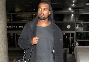 Kanye West attaque un paparazzi
