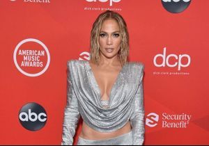 Dua Lipa, Cara Delevingne, Jennifer Lopez : le tapis rouge des American Music Awards 2020