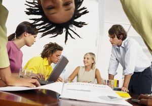 10 trucs infaillibles pour avoir l’air intelligent en réunion