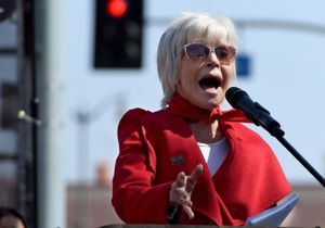 En plein coronavirus, Jane Fonda lance des visioconférences contre le réchauffement climatique