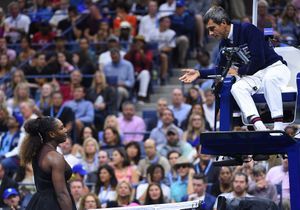 Serena Williams face à un arbitre « sexiste » ? Les tenniswomen la soutiennent