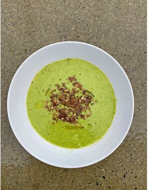 Zupa brokułowa z groszkiem