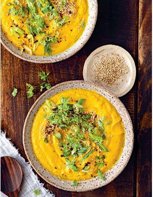 Zupa z marchwi, czerwonej soczewicy i przypraw