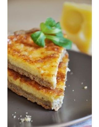 Tarte A La Tomate Et Au Fromage Rape Recettes Elle A Table