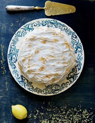 Gateau Nuage Au Citron Meringue Pour 8 Personnes Recettes Elle A Table