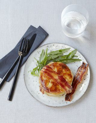 Pommes De Terre Au Lard Fume Pour 4 Personnes Recettes Elle A Table