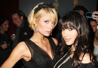 Alerte sosies : Kim Kardashian et Paris Hilton ne se sont jamais autant ressemblées