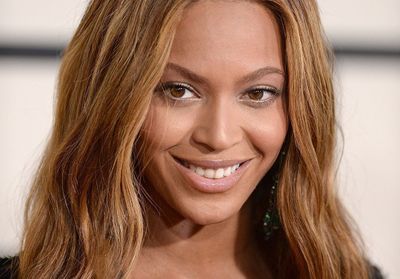 Beyoncé est méconnaissable avec les cheveux courts