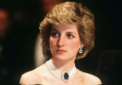 Ce tuto pour reproduire la coiffure culte de Lady Diana va vous bluffer    