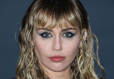 La coupe mulet revient en 2020 et c'est Miley Cyrus qui le prouve