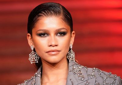 Zendaya apparaît sublime avec des tresses ultra-longues
