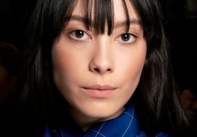 La coupe « fresh face » : la frange qui va à tous les visages