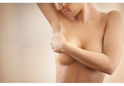 Avant/après de Nina, 45 ans, augmentation mammaire : « Je peux enfin mettre de la belle lingerie »